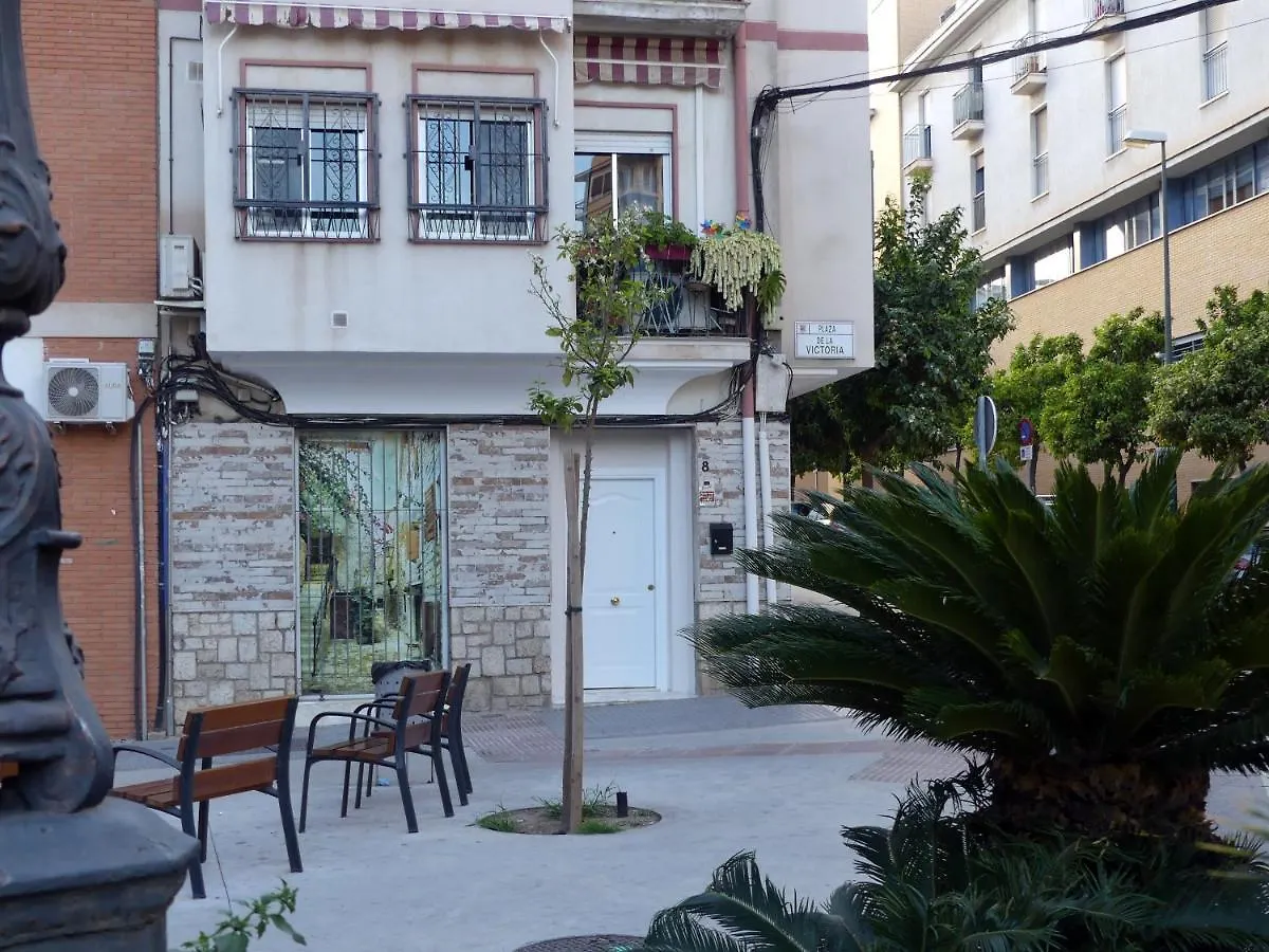Encantador bajo en Málaga 0*,